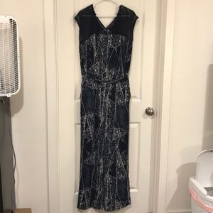 Mossimo navy blue patterned jumpsuit